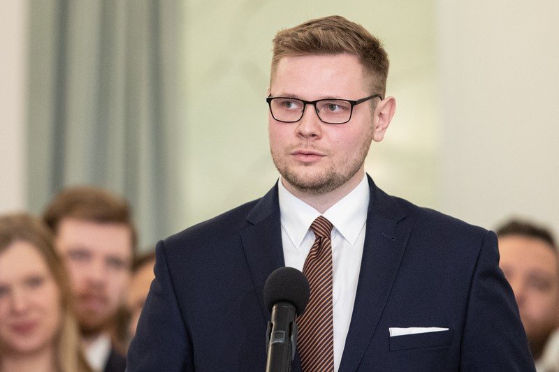 Michał Woś ma objawy grypy.