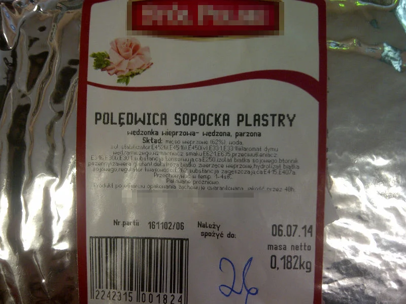 Sopocka z pobliskiego sklepu. 7 złotych, 13 E-dodatków.