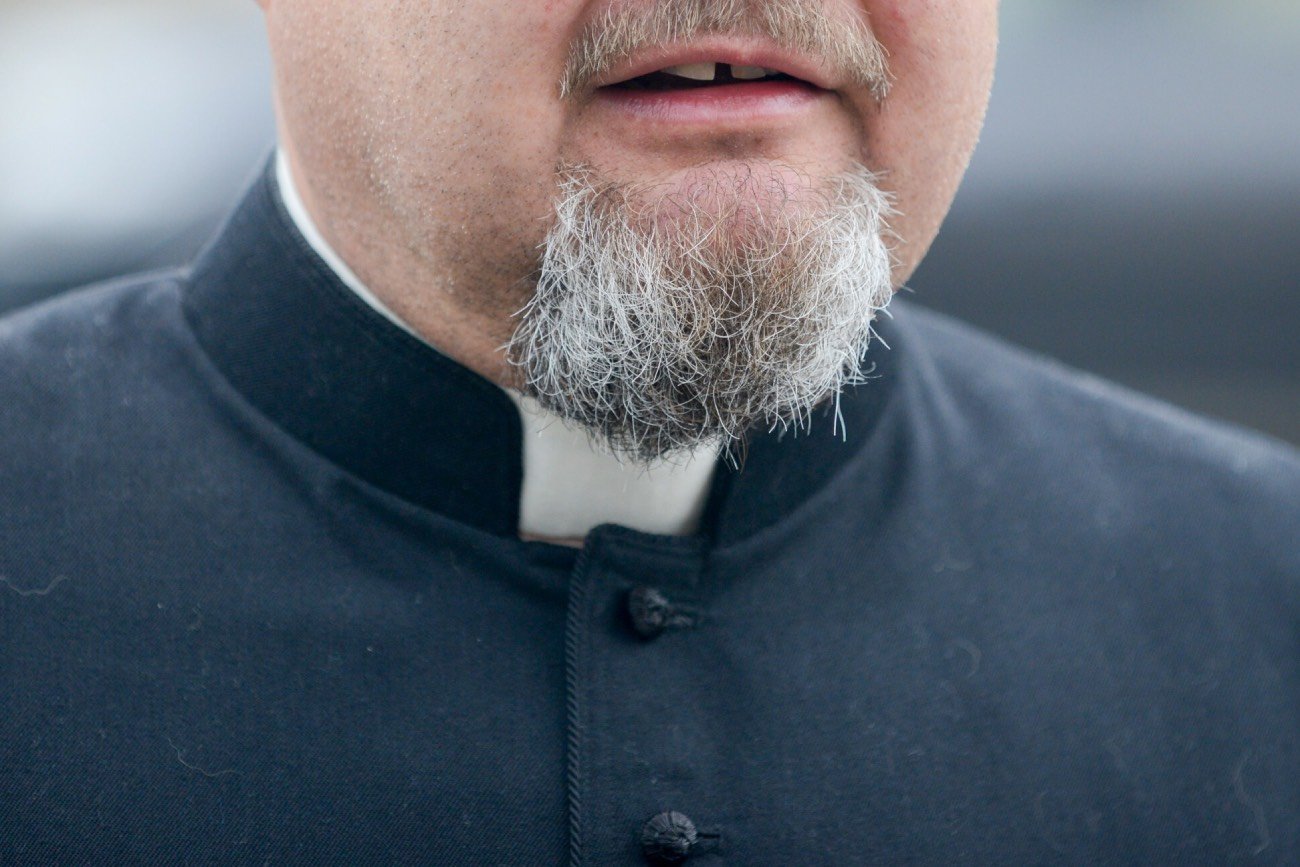 Ksiądz został przyłapany na masturbacji na plaży w Świnoujściu (zdjęcie poglądowe)