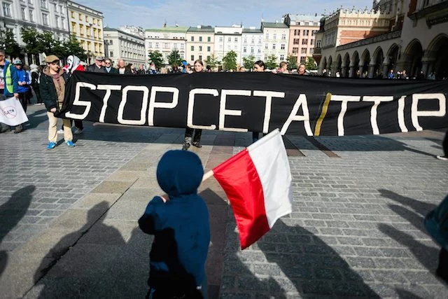 Krakow. Marsz przeciwko umowom CETA i TTIP.