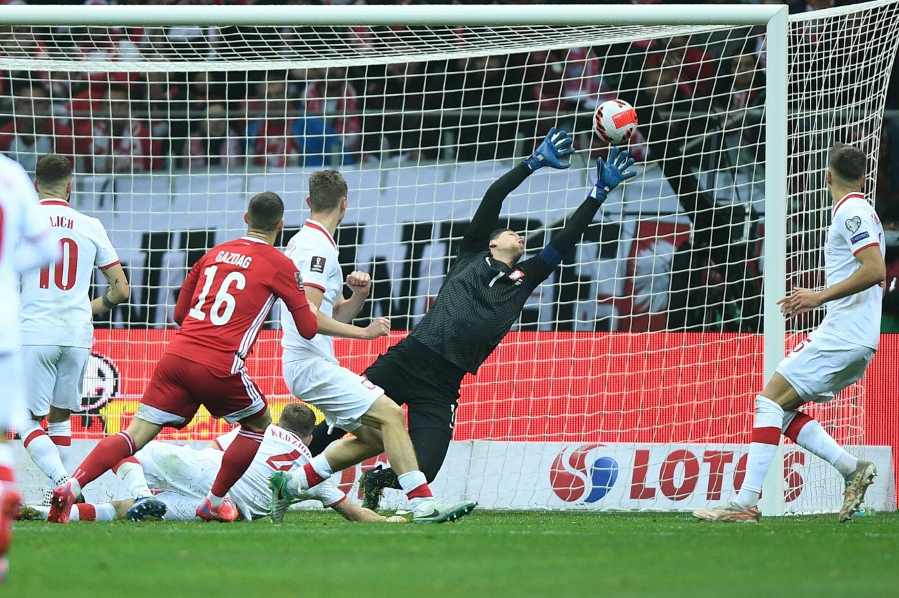 Biało-Czerwoni w meczu z Węgrami zaprezentowali się słabo. Rywale zaprezentowali się lepiej i zasłużenie wygrali.