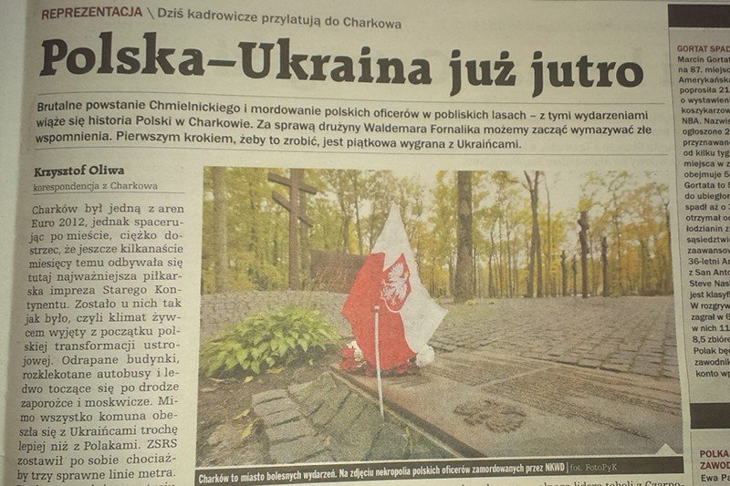 Według "Gazety Polskiej Codziennie" zwycięstwo w meczu z Ukrainą pomogłoby Polakom w wymazywaniu złych wspomnień