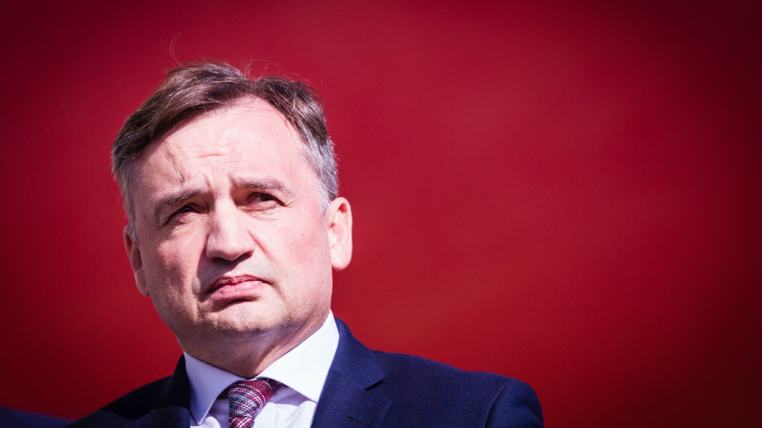Zbigniew Ziobro, minister sprawiedliwości i prokurator generalny w rządzie Zjednoczonej Prawicy. Zbigniew Ziobro, minister sprawiedliwości i prokurator generalny w rządzie Zjednoczonej Prawicy.