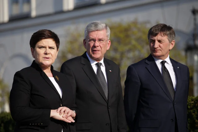 Szydło i Kuchciński pojechali ze specjalną misją.
