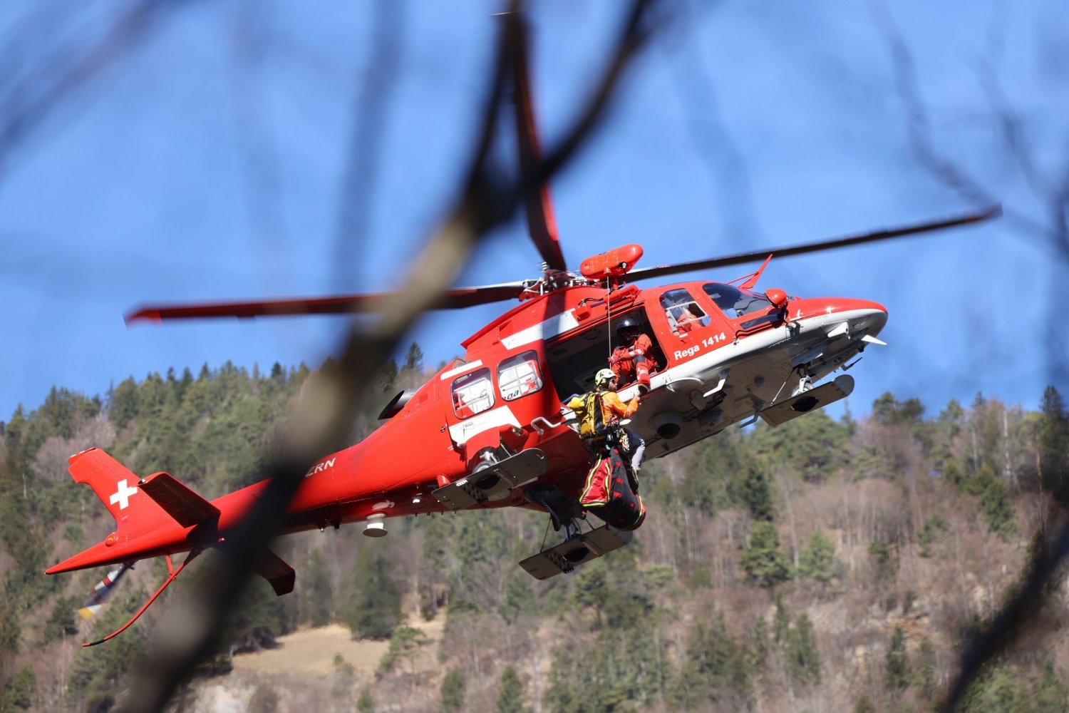 Polscy turyści zaginęli w górach w Szwajcarii. Wcześniej nagle nadali sygnał SOS