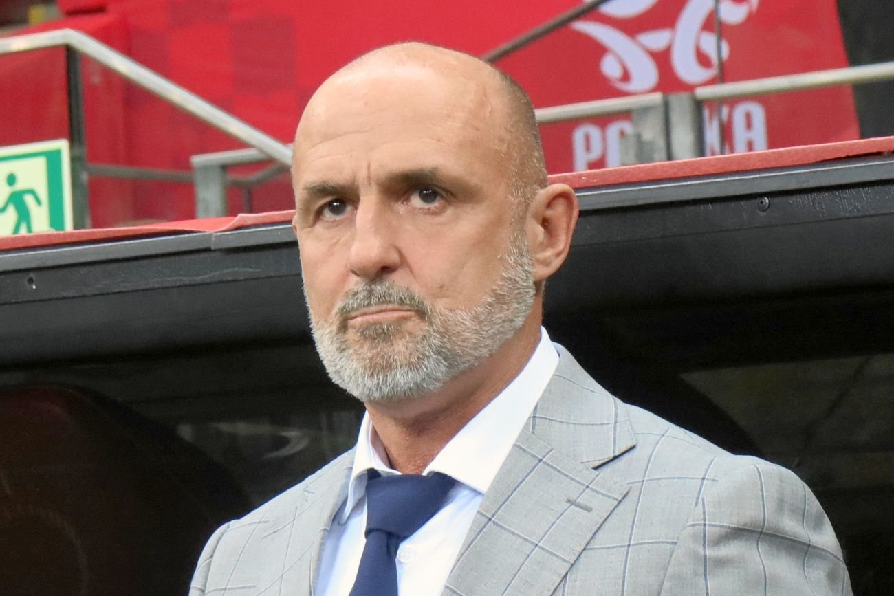 Część piłkarzy chciała opuścić zgrupowanie kadry po decyzji Probierza, donoszą media Część piłkarzy chciała opuścić zgrupowanie kadry po decyzji Probierza, donoszą media