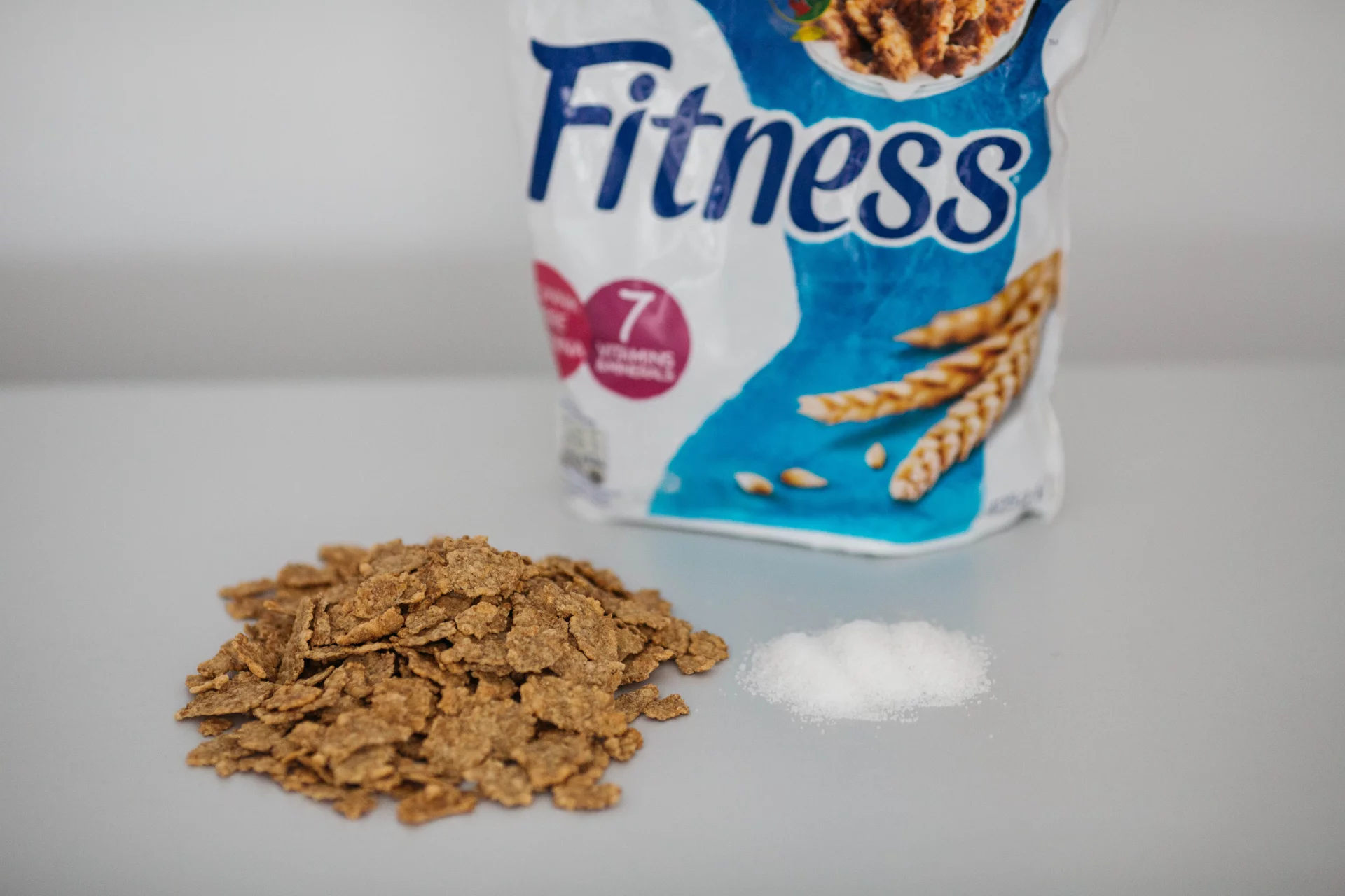 100 g płatków Nestle Fitness = 2,5 łyżeczki cukru