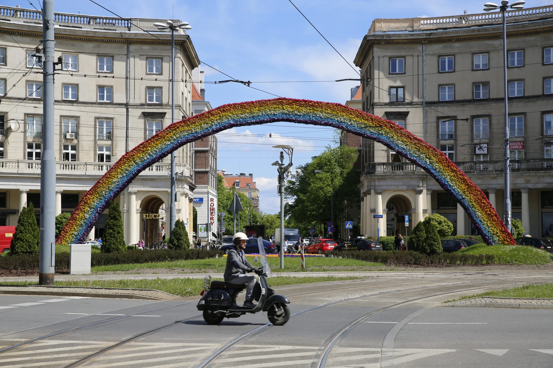 Plac Zbawiciela to jedno z najmodniejszych miejsc w Warszawie