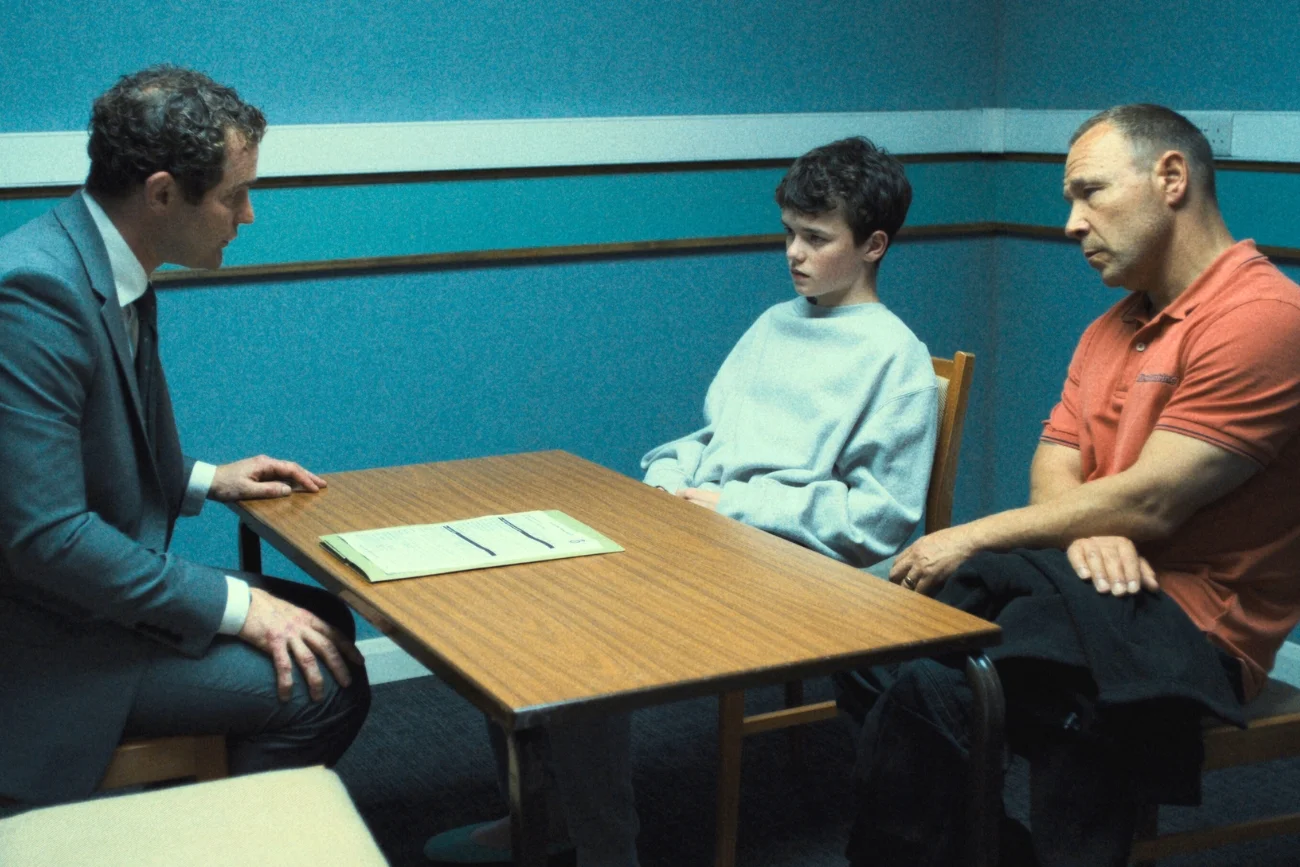 Owen Cooper i Stephen Graham w serialu "Dojrzewanie"