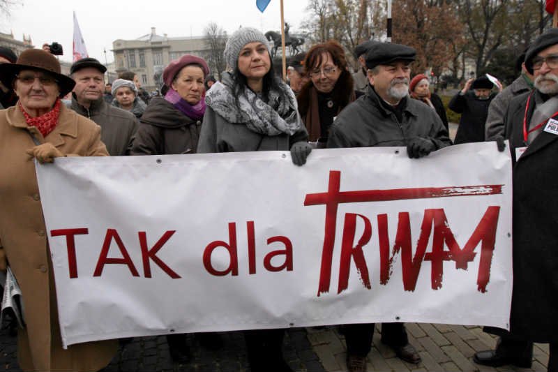 Telewizja Trwam chwali się wynikami, ale wydają się one być podejrzanie wysokie.