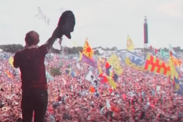 Ed Sheeran zarobił na piosence "Photograph", którą "pożyczył" od mniej znanych kompozytorów.
