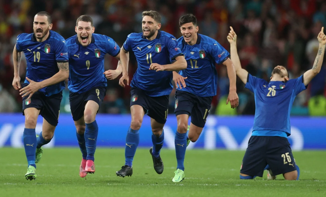 Włosi po dramatycznych karnych wygrali w finale Euro 2020 z Anglikami