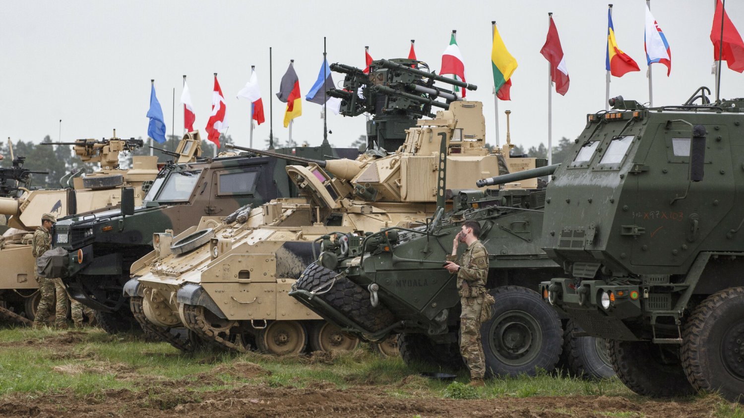 Doradca Trumpa chce zmian w NATO.