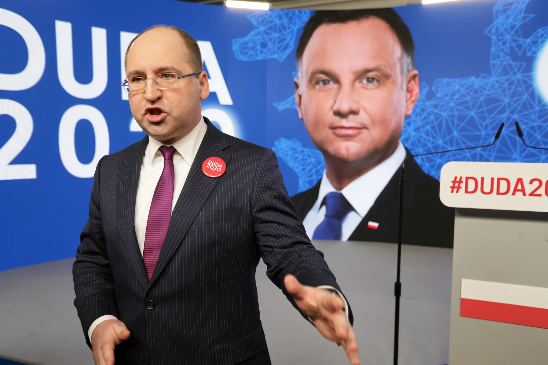 Krzysztof Bosak ostro zdementował słowa Adama Bielana ws. rzekomego poparcia dla któregoś z kandydatów w II turze wyborów prezydenckich.
