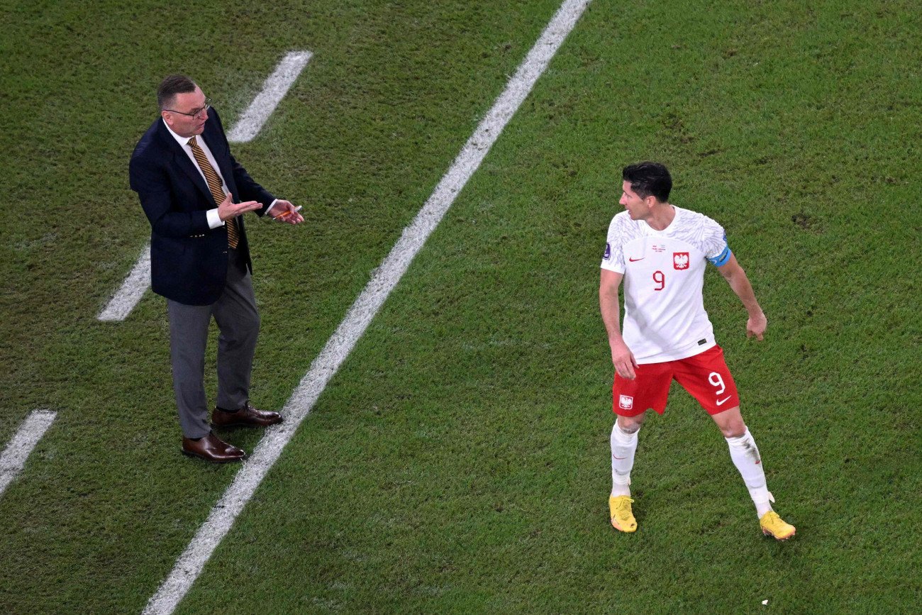 Czesław Michniewicz i Robert Lewandowski współpracowali ze sobą w reprezentacji Polski przez niespełna rok.