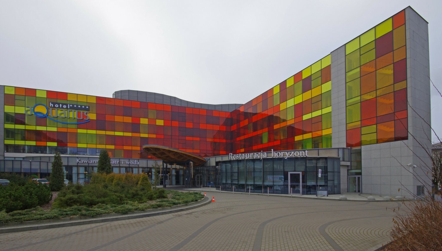 23 osoby zatruły się na basenie pięciogwiazdkowego hotelu.