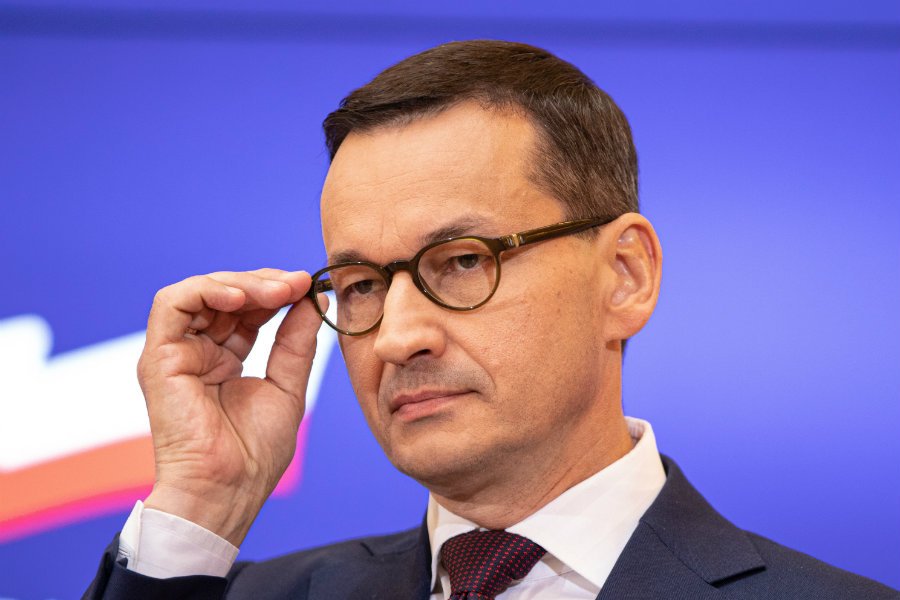 Mateusz Morawiecki zaapelował do sędziów, by zaprzestali wygłaszać oświadczenia o powstrzymaniu się od wszelkich czynności orzeczniczych w prowadzonych sprawach.