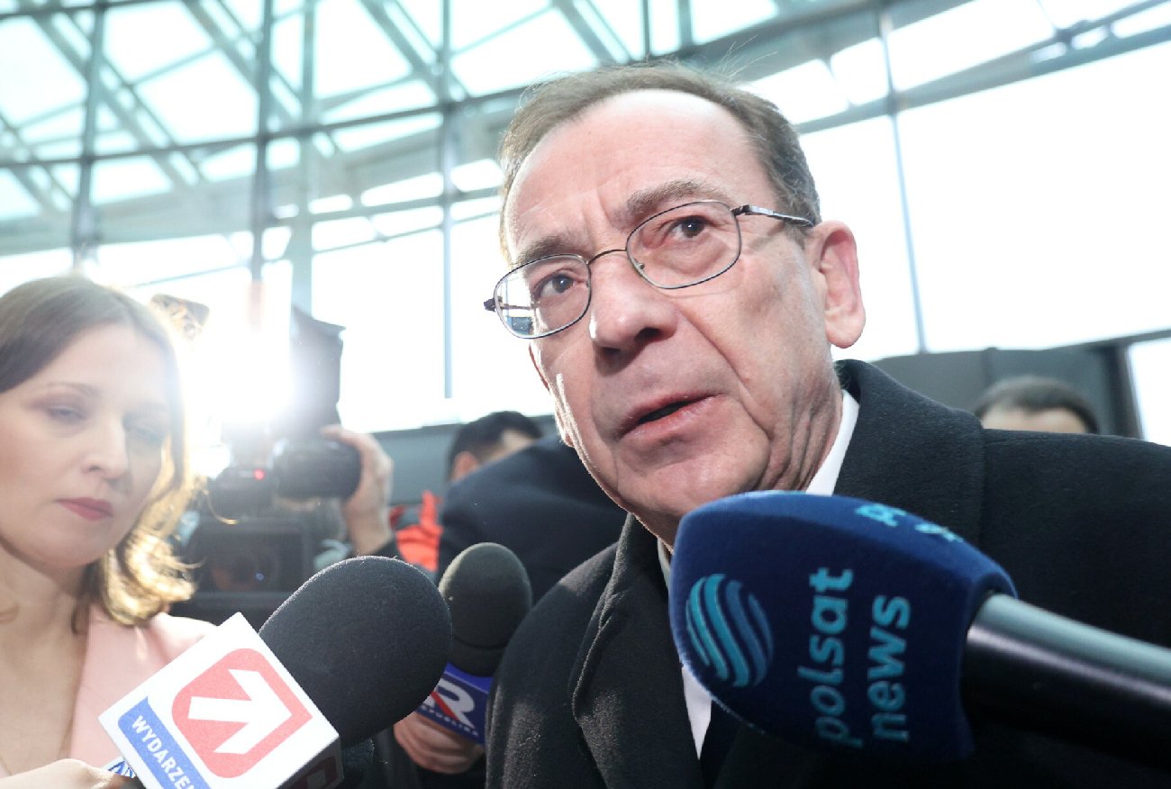 Chaos w SN ws. mandatów polityków PiS. Jest decyzja o sprawie Kamińskiego.