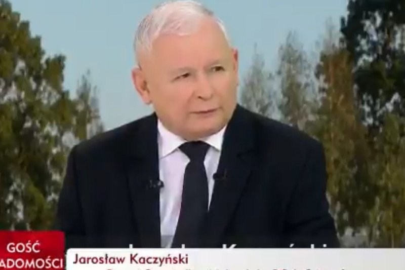 Jarosław Kaczyński obiecał polskim rolnikom niemieckie wypłaty.