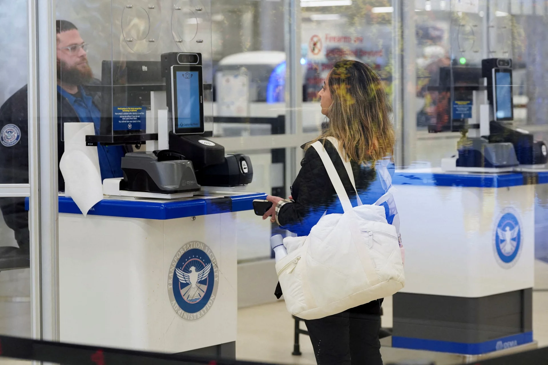 Wybierasz się do USA? Dla niektórych podróżnych są nowe zasady