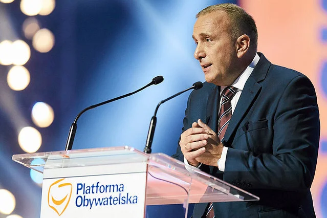 Rośnie zaufanie Polaków dla Grzegorza Schetyny.
