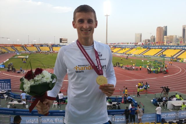 Maciej Lepiato stypendysta Renault Handisport Team