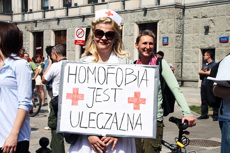 Homofobia to potężne straty dla każdego państwa. Bardzo wymierne straty...