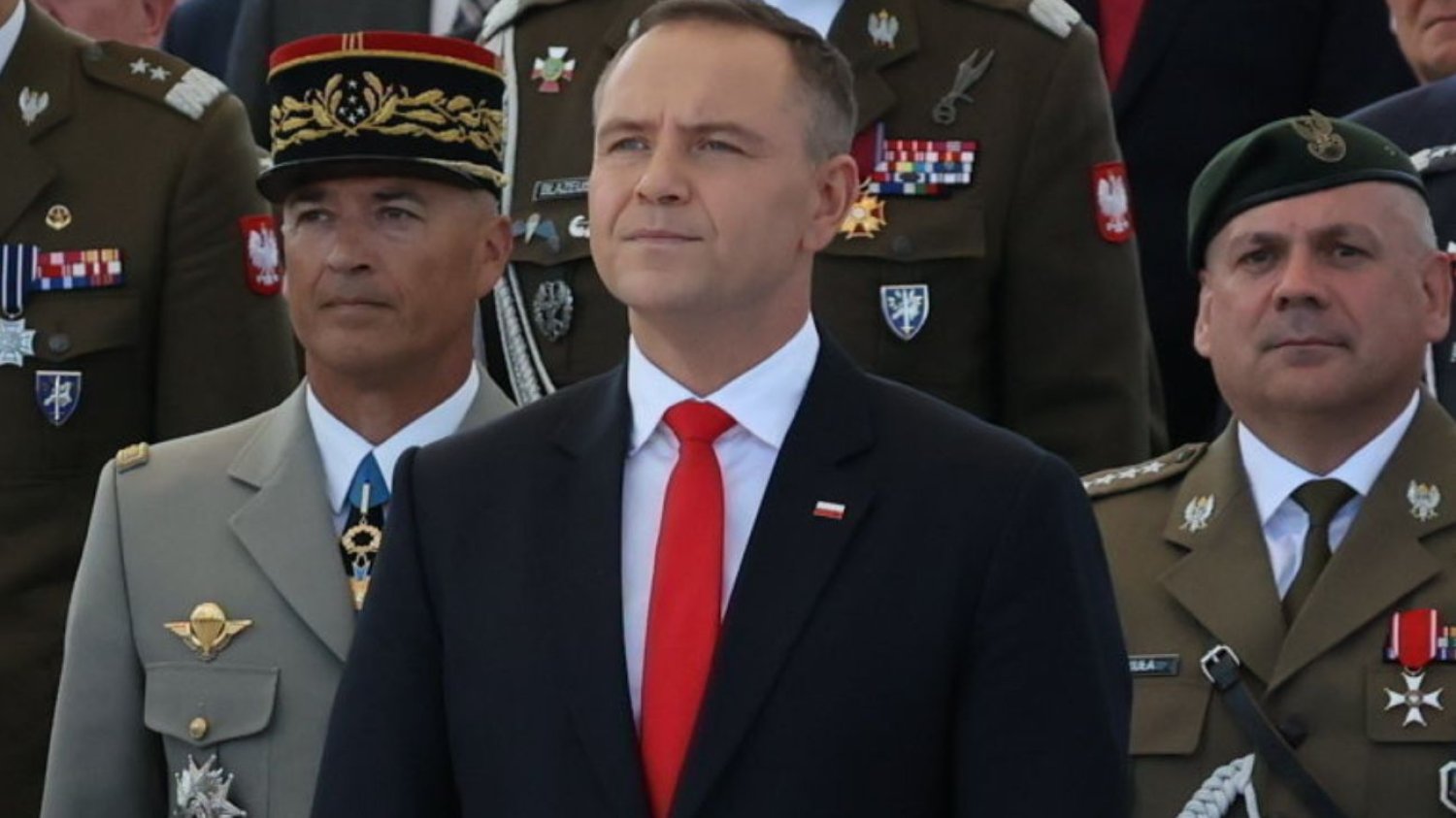 Nawrocki nagle zwrócił się do Tuska podczas przemowy. Ma jednoznaczny apel. Nawrocki nagle zwrócił się do Tuska podczas przemowy. Ma jasny apel.