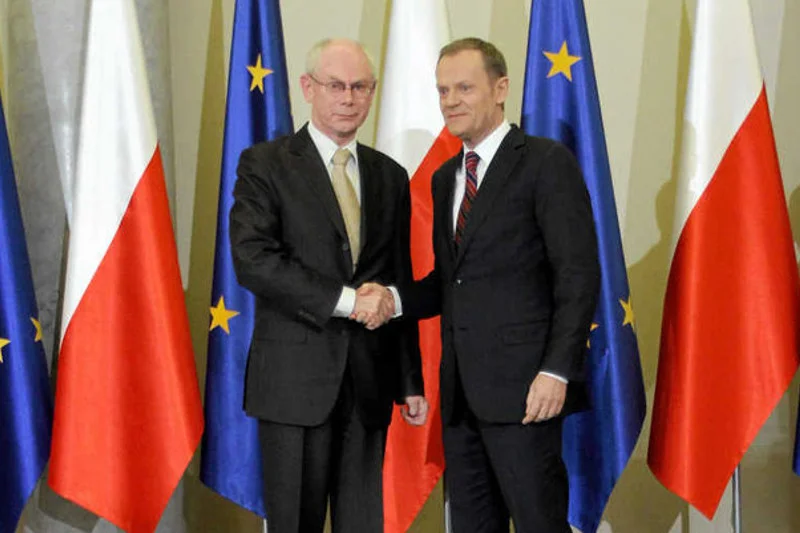 Donald Tusk premierem Polski będzie do 1 grudnia, kiedy obejmie stanowisko szefa RE.