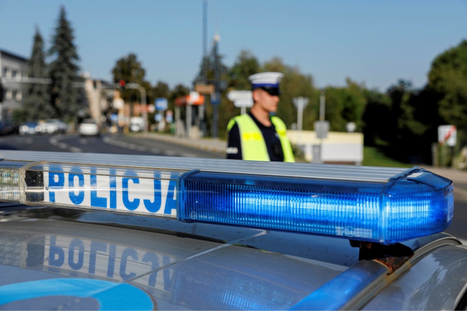 Szok na drodze! Policja zatrzymała rodzącą kobietę. Oto co stało się potem