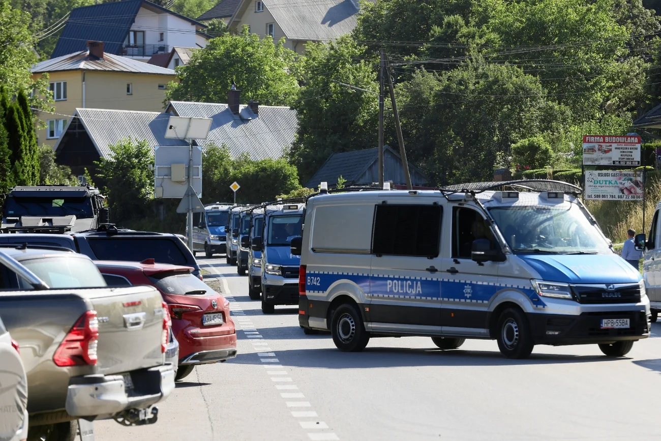 Świadek zbrodni w Starej Wsi opowiedział o strzelaninie.