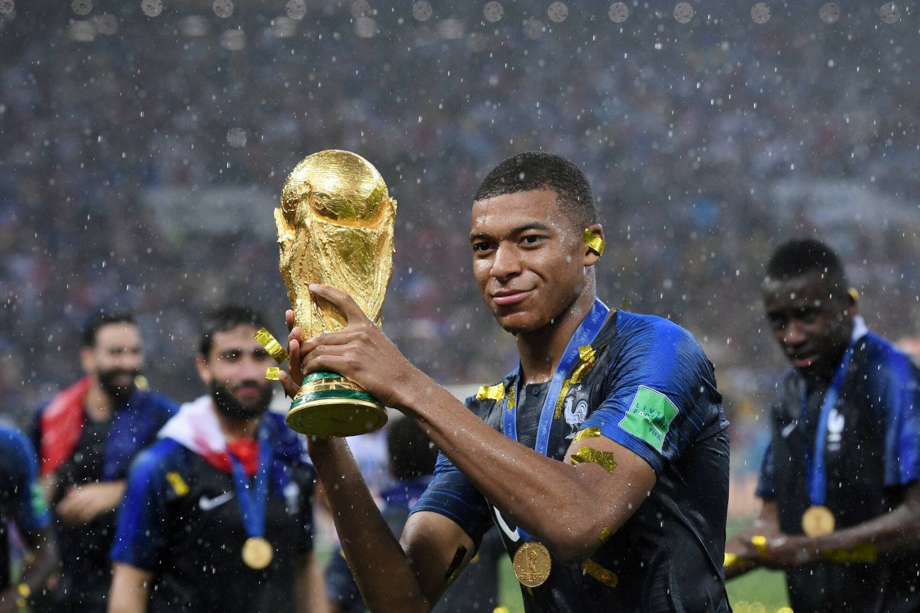 Obrońcami mistrzostwa świata z 2018 roku są Francuzi. W finale rosyjskiego mundialu pokonali Chorwatów.