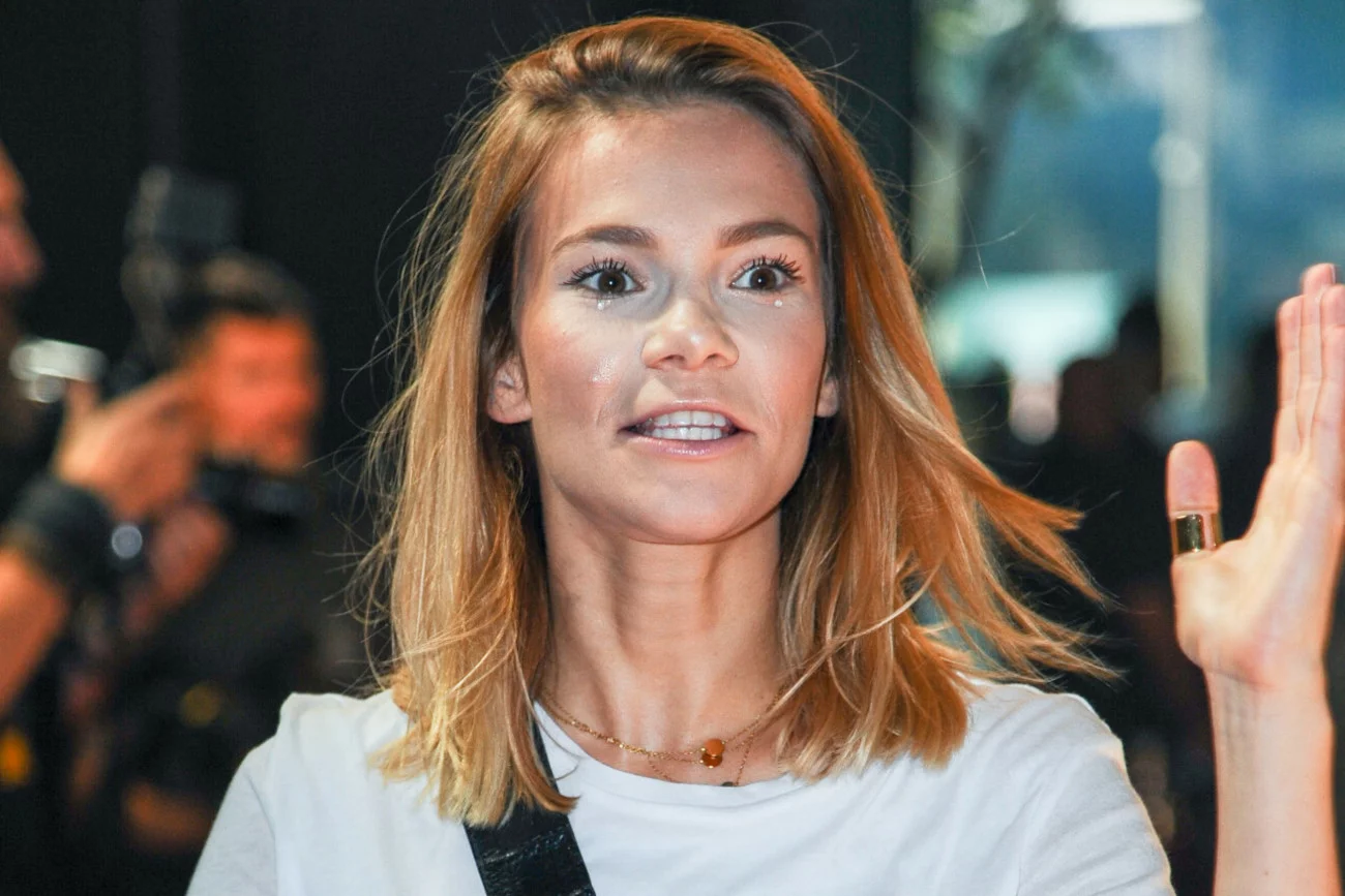 Maja Bohosiewicz zdegustowana tekstem popularnej piosenki.