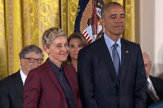 Ellen DeGeneres ze łzami w oczach przyjęła Medal Wolności z rąk Barracka Obamy.