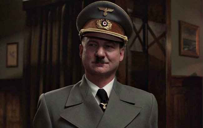 Robert Więckiewicz w roli Adolfa Hitlera