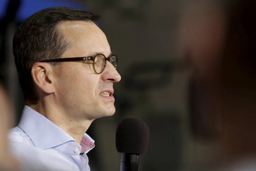 Mateusz Morawiecki wystąpił w stodole w Głogowie pod Toruniem.