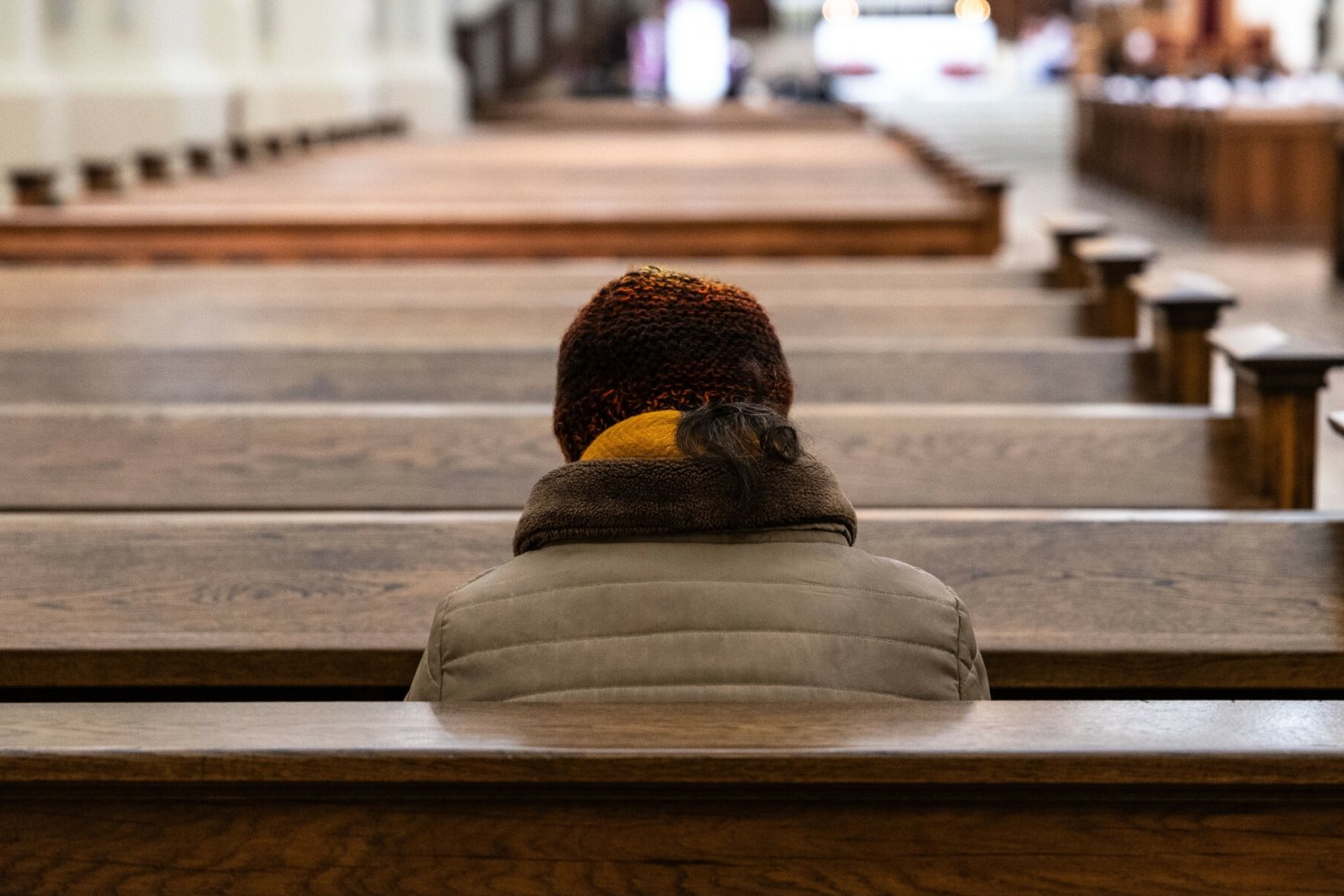 Znany duchowny wskazał problemy Kościoła. Postanowił uderzyć w feministki.