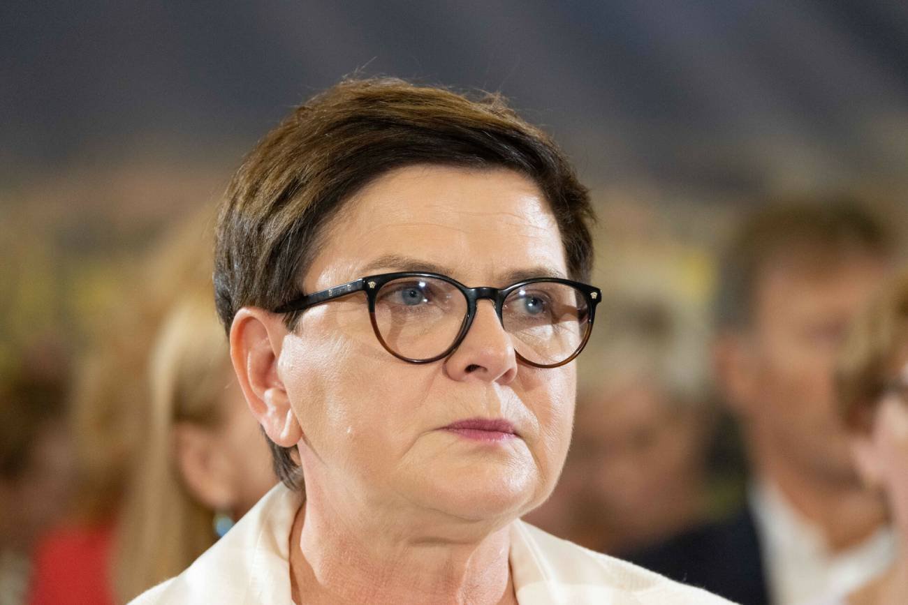 Beatę Szydło oburzyło dodawanie notek kontekstowych do jej postów
