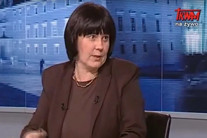 Dr Hanna Karp, specjalistka od ezoteryzmu. To ona stoi za karą dla TVN.