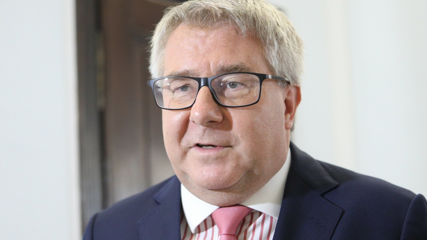 Ryszard Czarnecki chce być szefem PZPS, ale wciąż ciągnie się za nim afera z kilometrówkami