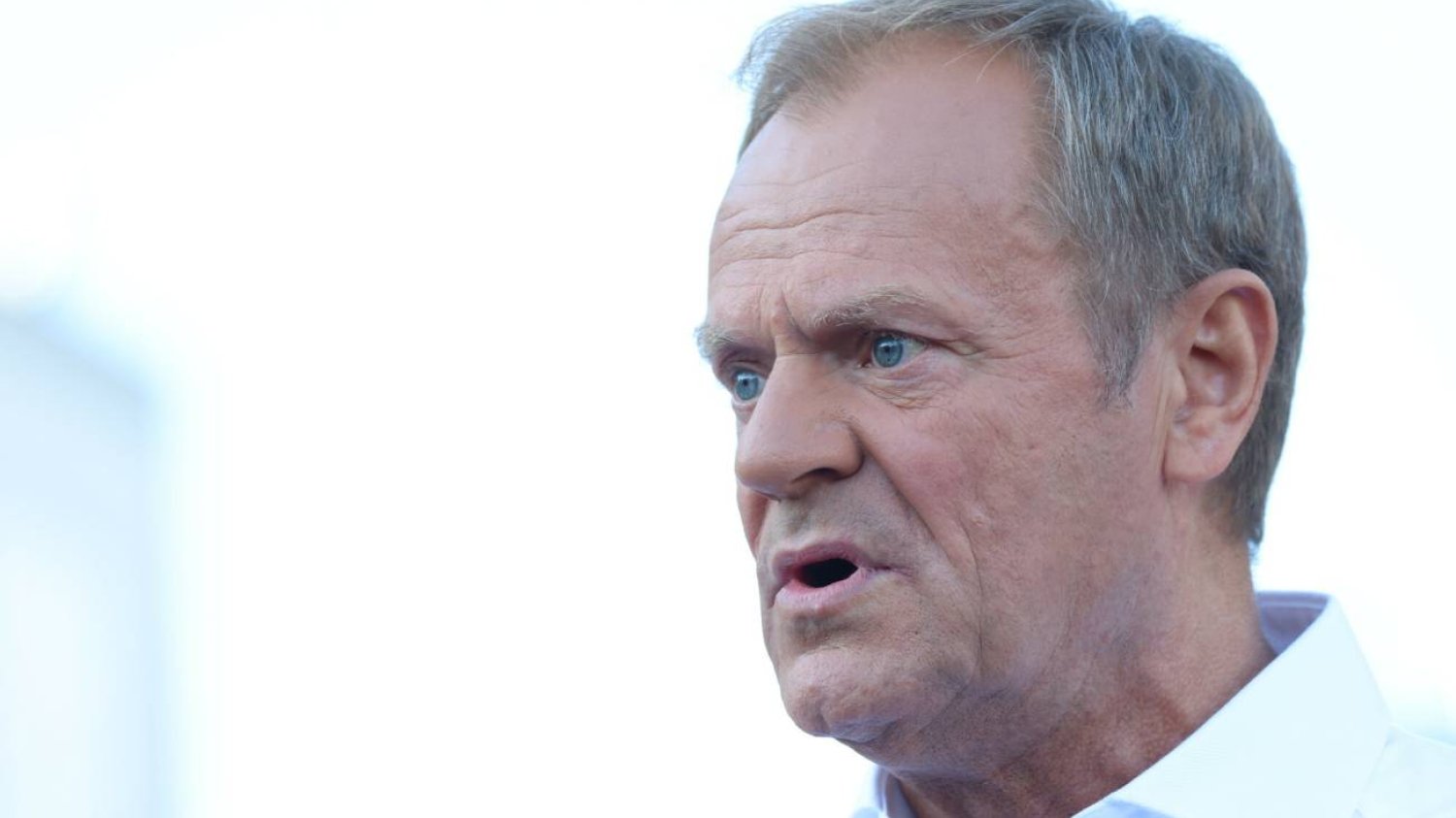 Donald Tusk komentuje sytuację Wawrzyka. Mówi o tajemniczych zgonach