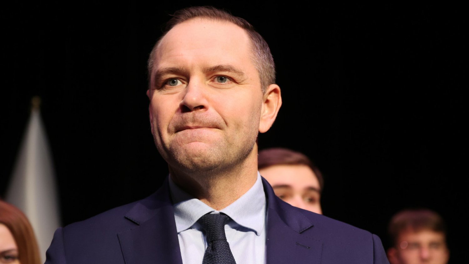 Miny i słabości Karola Nawrockiego. Jak jego mowę ciała oceniają eksperci ds. wizerunku?