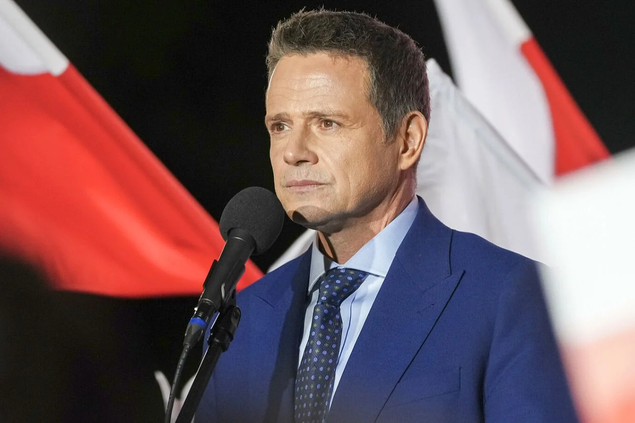 Rafał Trzaskowski przyznał się do błędu: ujawnił dane pana Jerzego, od którego kawalerkę kupił Karol Nawrocki Rafał Trzaskowski przyznał się do błędu: ujawnił dane pana Jerzego, od którego kawalerkę kupił Karol Nawrocki