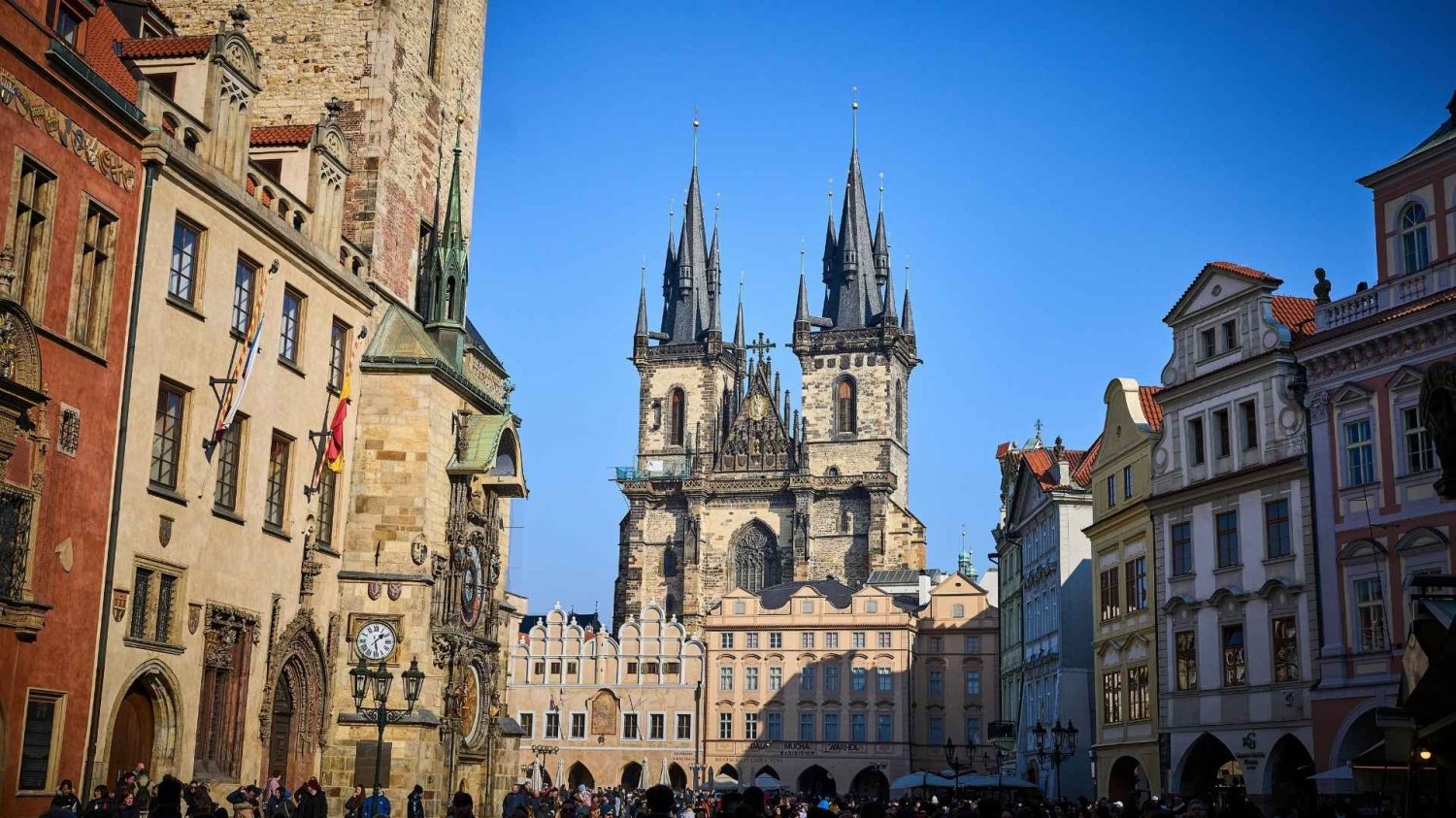 Rzut beretem od granicy Polski. To idealne miejsca na listopadowy długi weekend. Praga. Idealne miejsca na długi weekend listopadowy w Czechach.