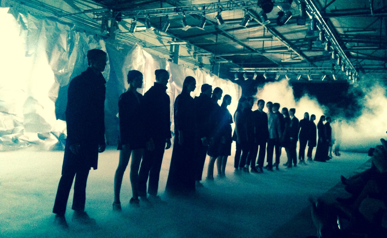 finał pokazu Night Air