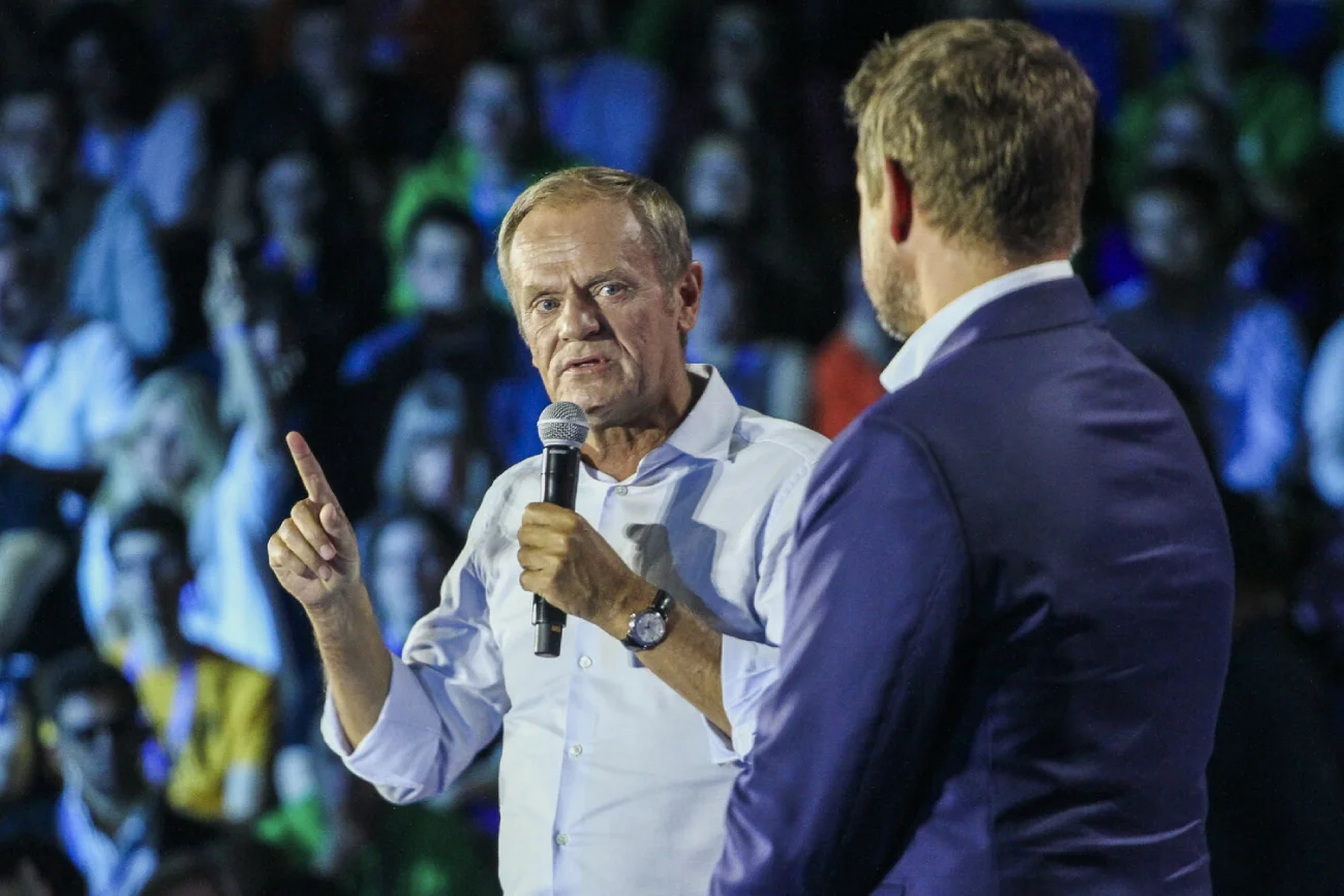 Zmiana lidera w PO? Trzaskowski nie zastąpi Tuska na stanowisku szefa
