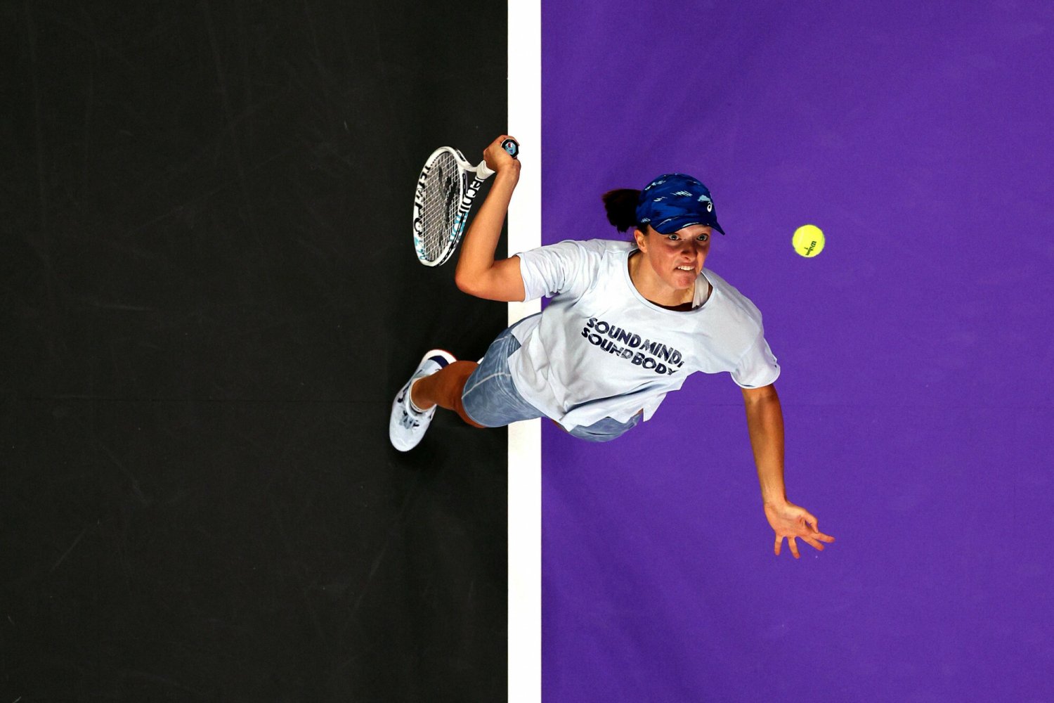 Świątek murowaną faworytką WTA Finals, legenda już wie. "To się w głowie nie mieści"