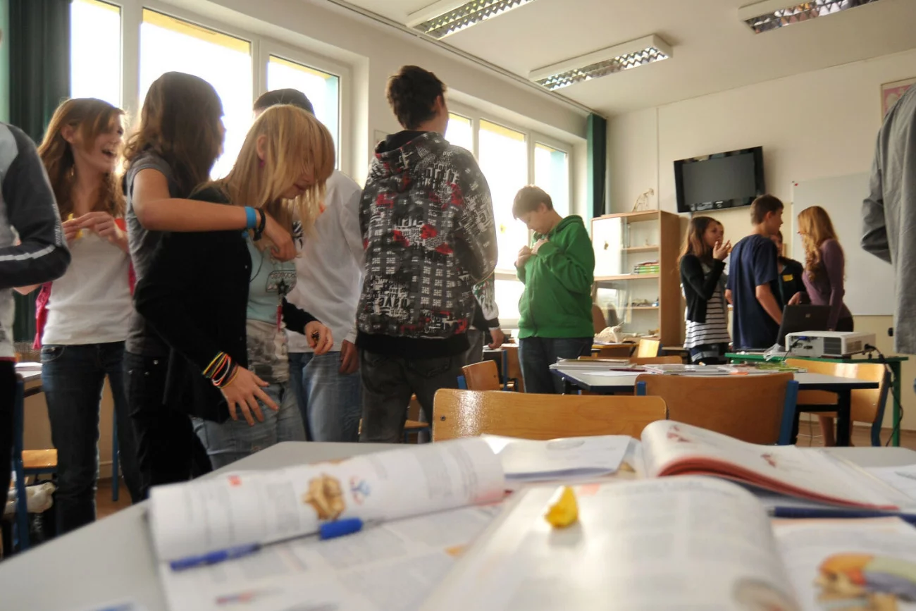 Oto Młodzieżowe Słowo Roku 2023. "Rel" oznacza zgodę