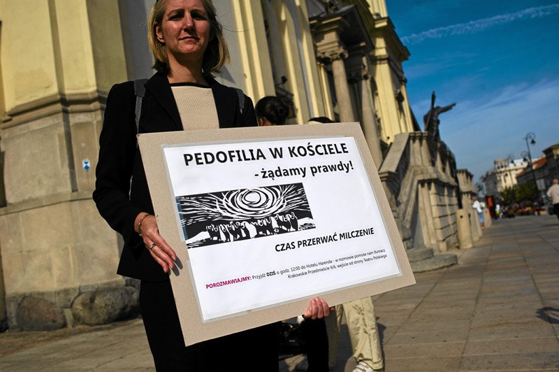 ONZ domaga się informacji od Watykanu w sprawie pedofilii.