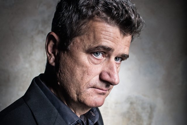 Janusz Palikot jest jednym z cieszących się najmniejszych zaufaniem polityków, według sondażu CBOS